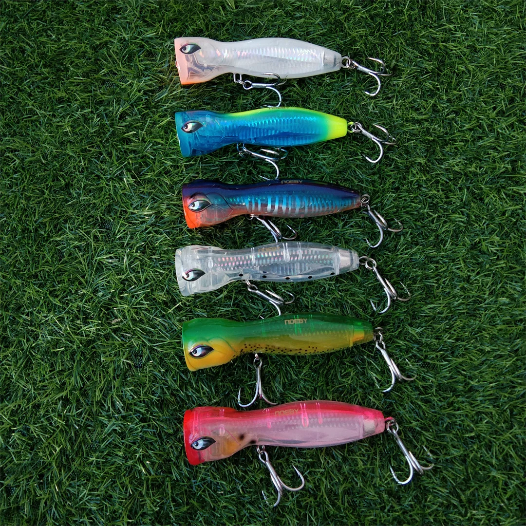 Noeby Popper flotante 14 cm – señuelo de superficie para lanzado largo