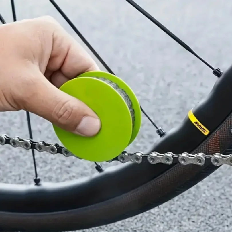 Lubricador de cadena de bicicleta, herramienta de mantenimiento de limpieza de rodillos de aceite para cadenas de bicicleta, accesorios portátiles para ciclismo - imagen 3