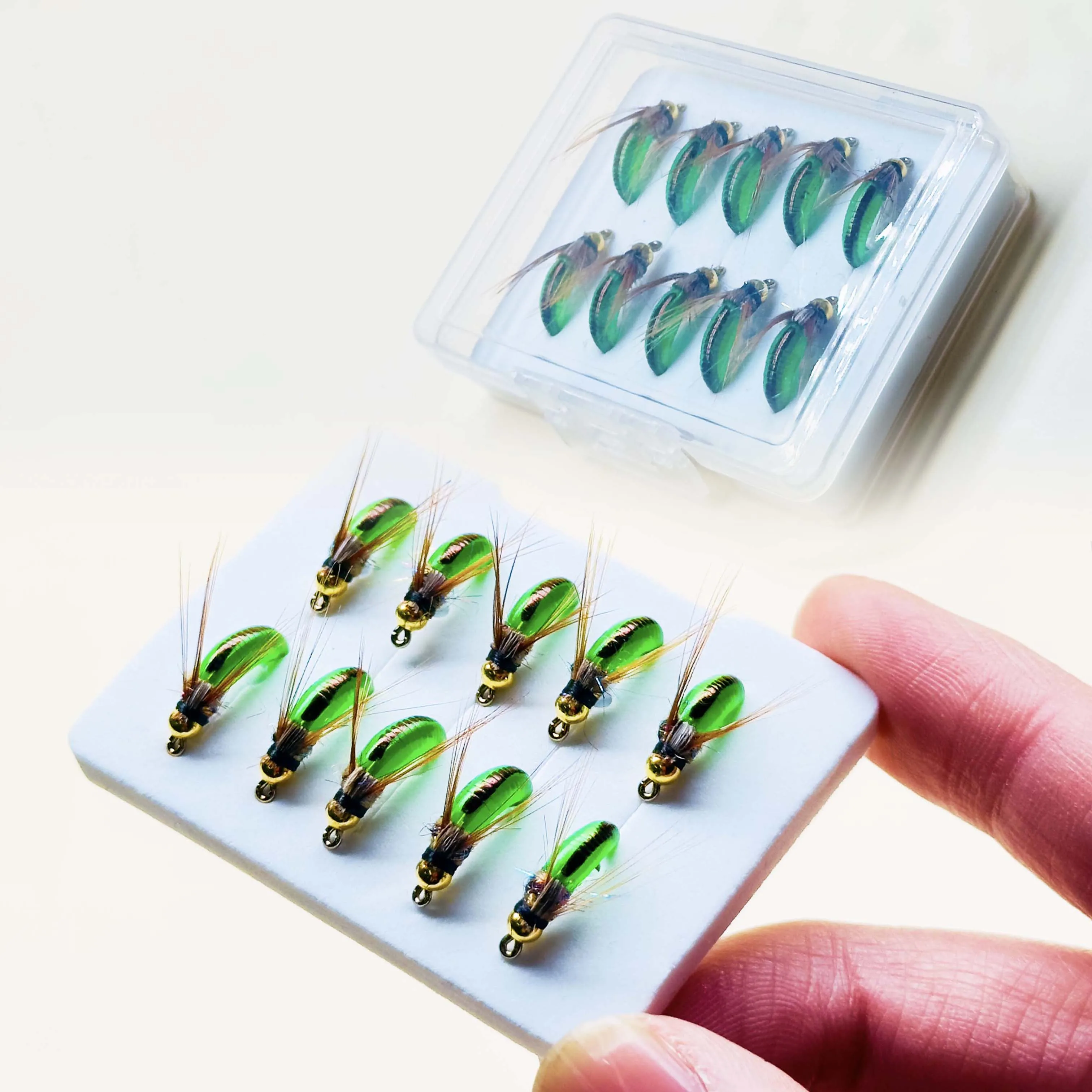 Mosca húmeda Ninfa Scud de latón biónico para cebo salmón y trucha - imagen 2