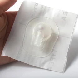 Válvula cometa autoadhesiva TPU 90 grados Transparente/Negra