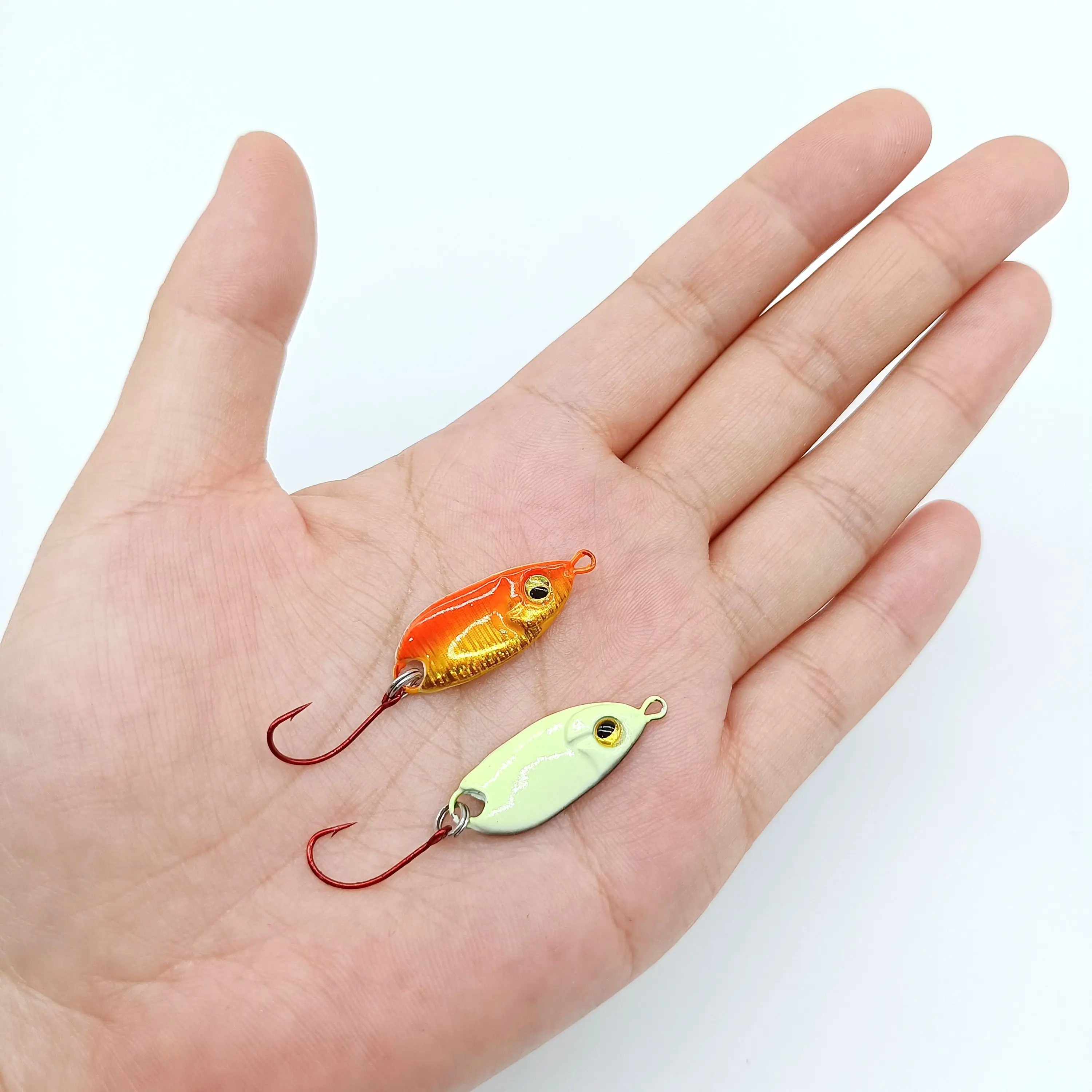 DUODUOYU, 1 Uds., nuevo señuelo de pesca JIG pequeño, 3g/5,5g, Mini señuelo tipo cuchara con un solo gancho, cebo luminoso Artificial, aparejos de pesca - imagen 4