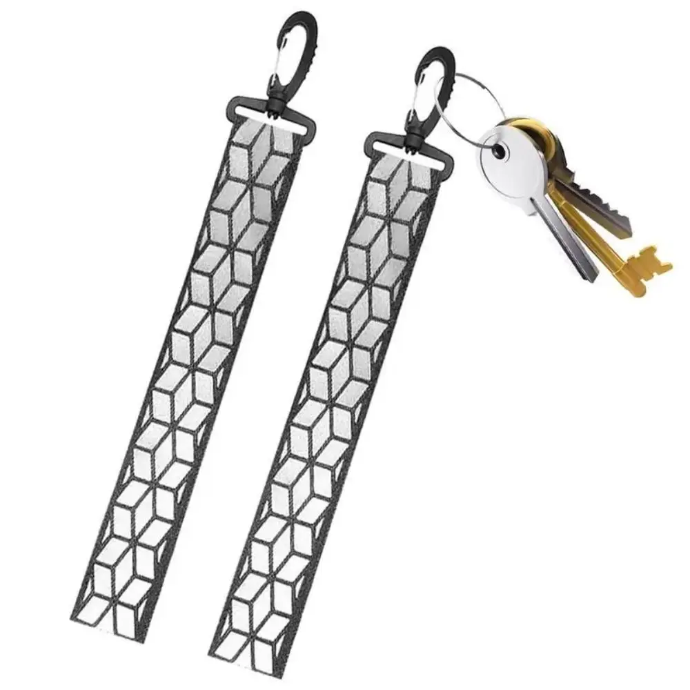 Colgante reflector de seguridad con efecto reflectante, colgante reflectante ligero multifuncional para mochila, colores brillantes, potente - imagen 2