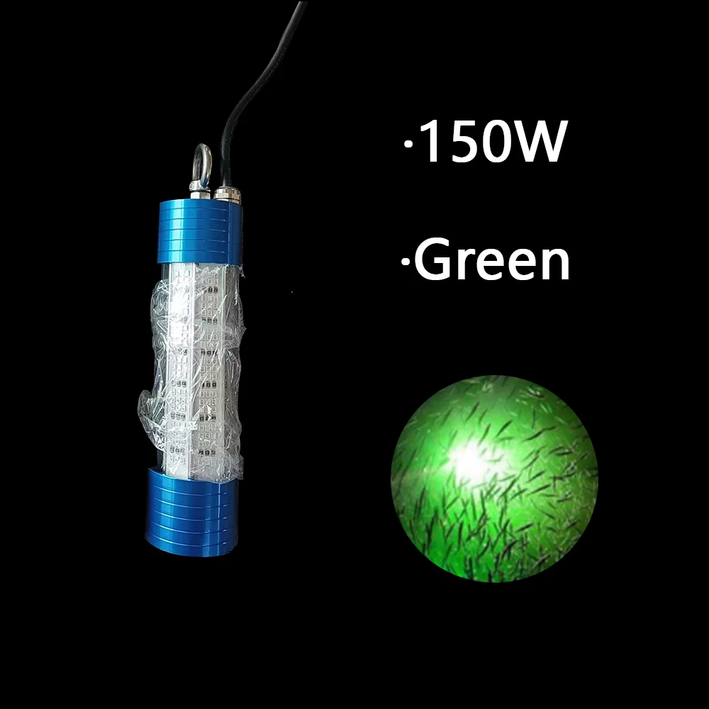 Luz de pesca submarina JTUUWRAP sumergida en agua con haz luminoso visible