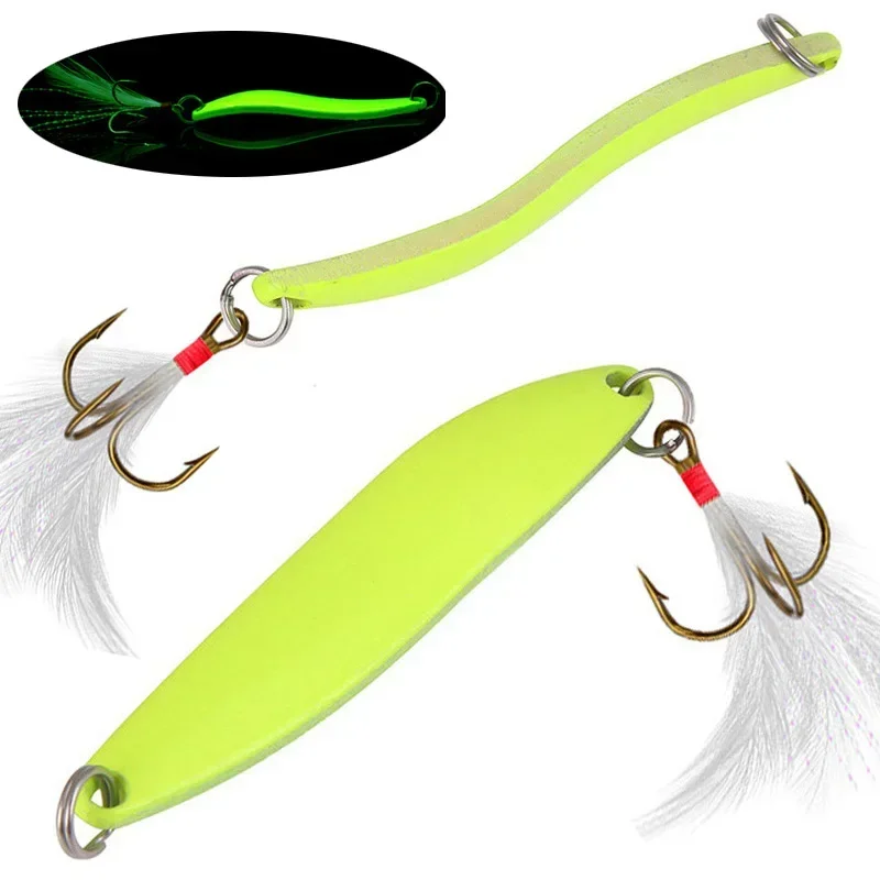 Señuelos de Metal con cuchara giratoria luminosa, anzuelo triple de plumas de 5g, 7g, 10g, 13g, cebo Artificial para lubina, trucha, aparejos de Pesca, 1 Uds. - imagen 3