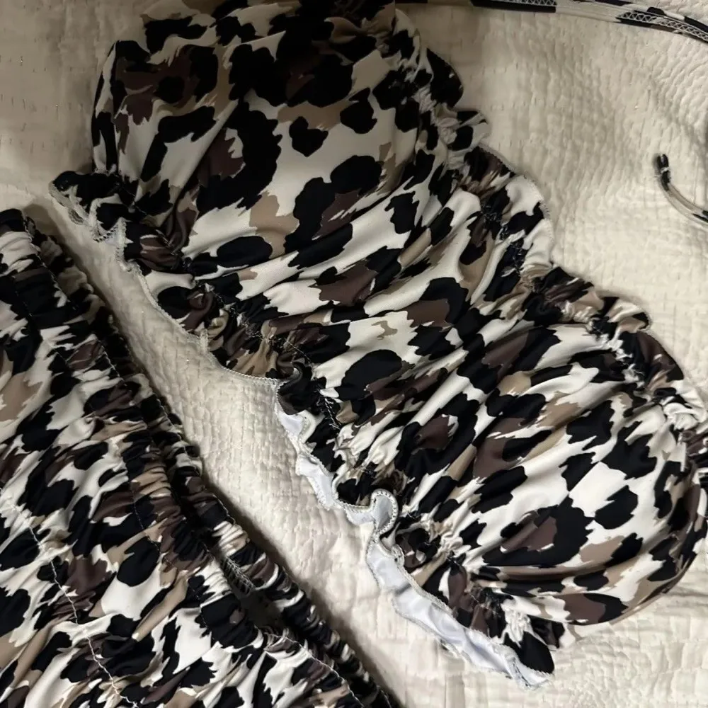 Bikini Leopardo Vintage Mujer Tirantes Cuello – Playa Verano - imagen 5