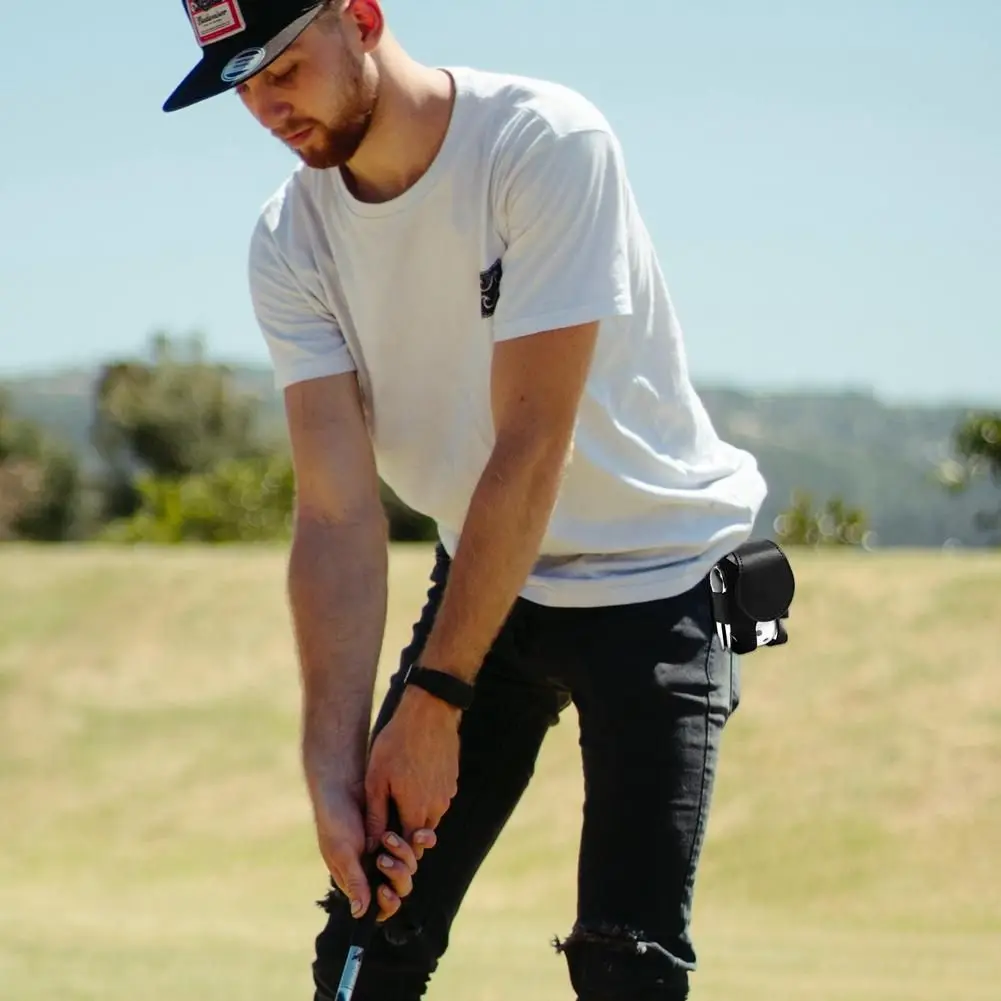 Participar en una actividad soleada al aire libre Este individuo muestra un estilo de vida informal y activo