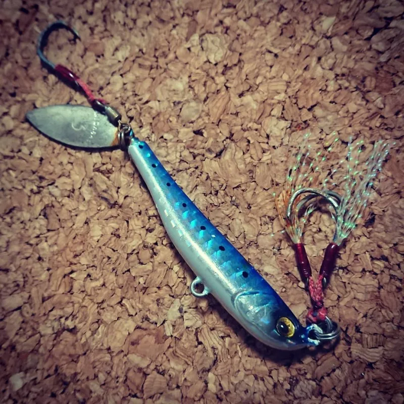 Plantillas de cuchara giratoria de hundimiento Makippa, señuelo de pesca con hoja de Metal giratoria de 30G, plantilla de 62mm y 30g, cebo Artificial para pesca de mar, afilador de atún - imagen 4