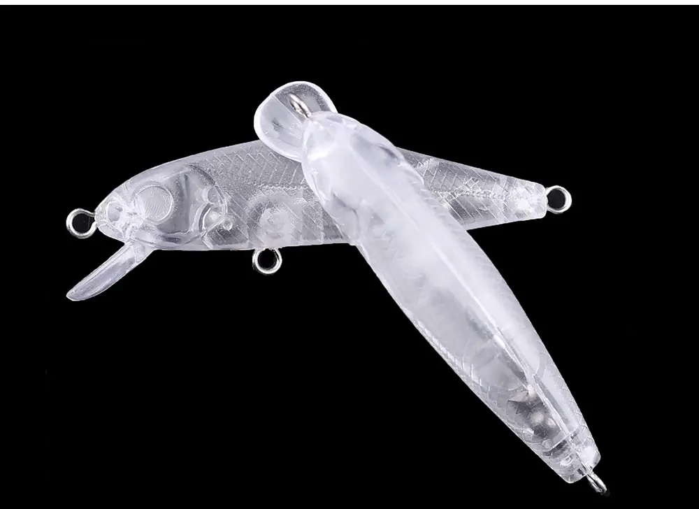 Lure de pesca clara diseñada para una atracción submarina efectiva