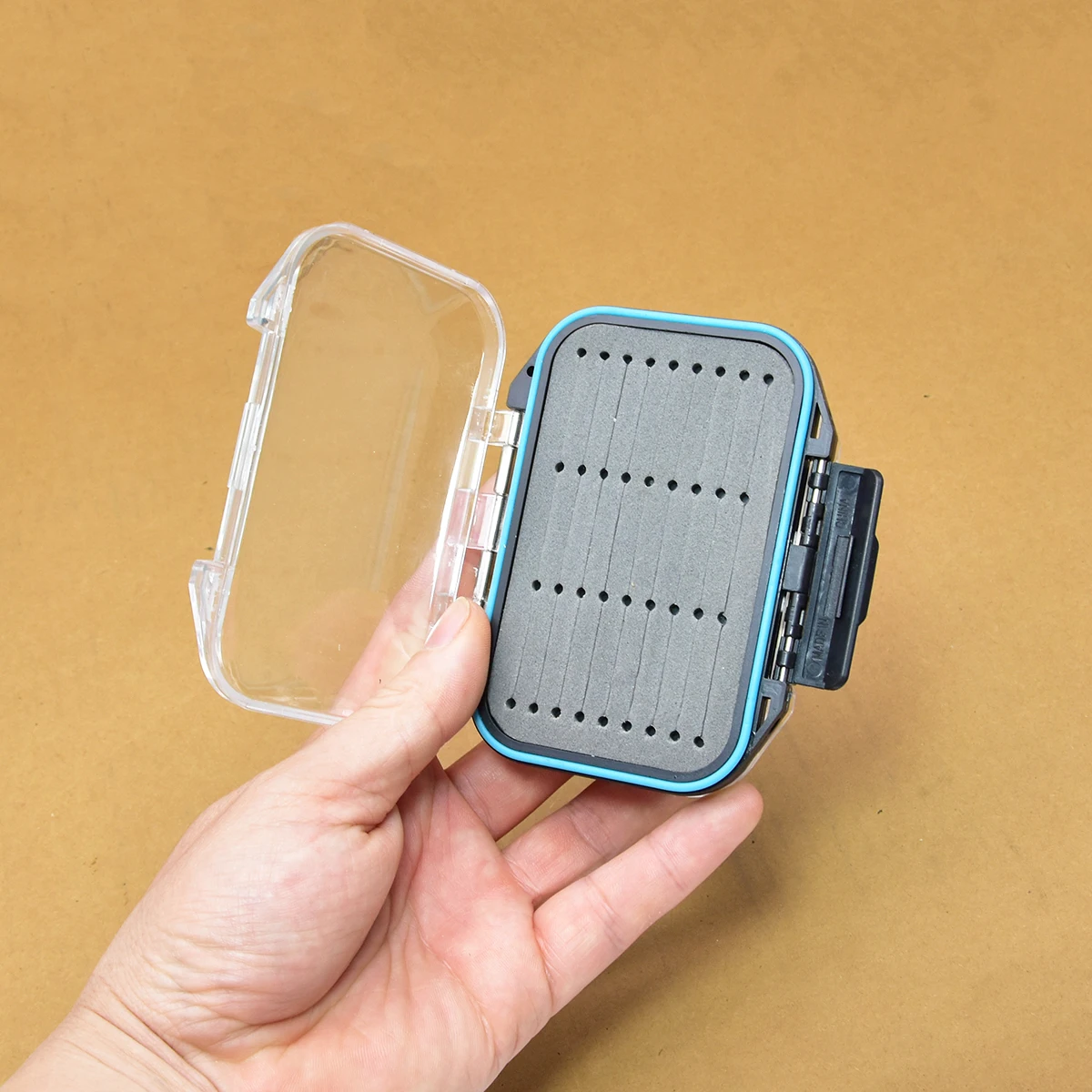 Caja de pesca con mosca – Almacenaje y accesorios para carpa y señuelos. - imagen 5