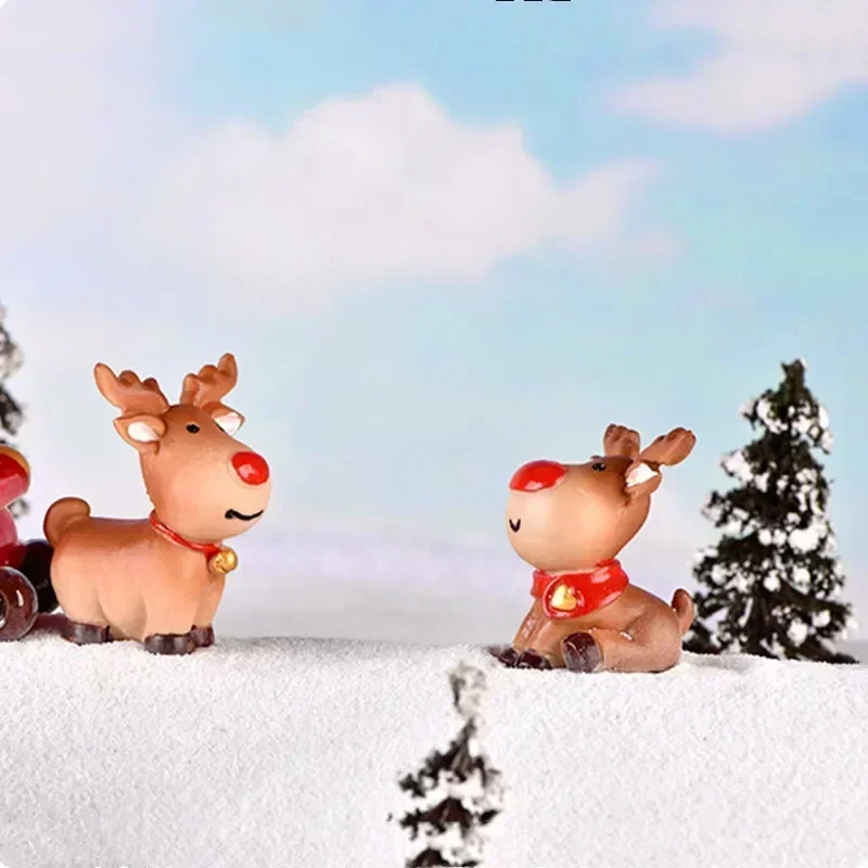 Suministros de decoración del hogar para fiesta de Navidad, alce, muñeco de nieve, trineo, ciervo, coche, Micro paisaje, decoración de nieve, locomotora, artesanías de resina para coche - imagen 4