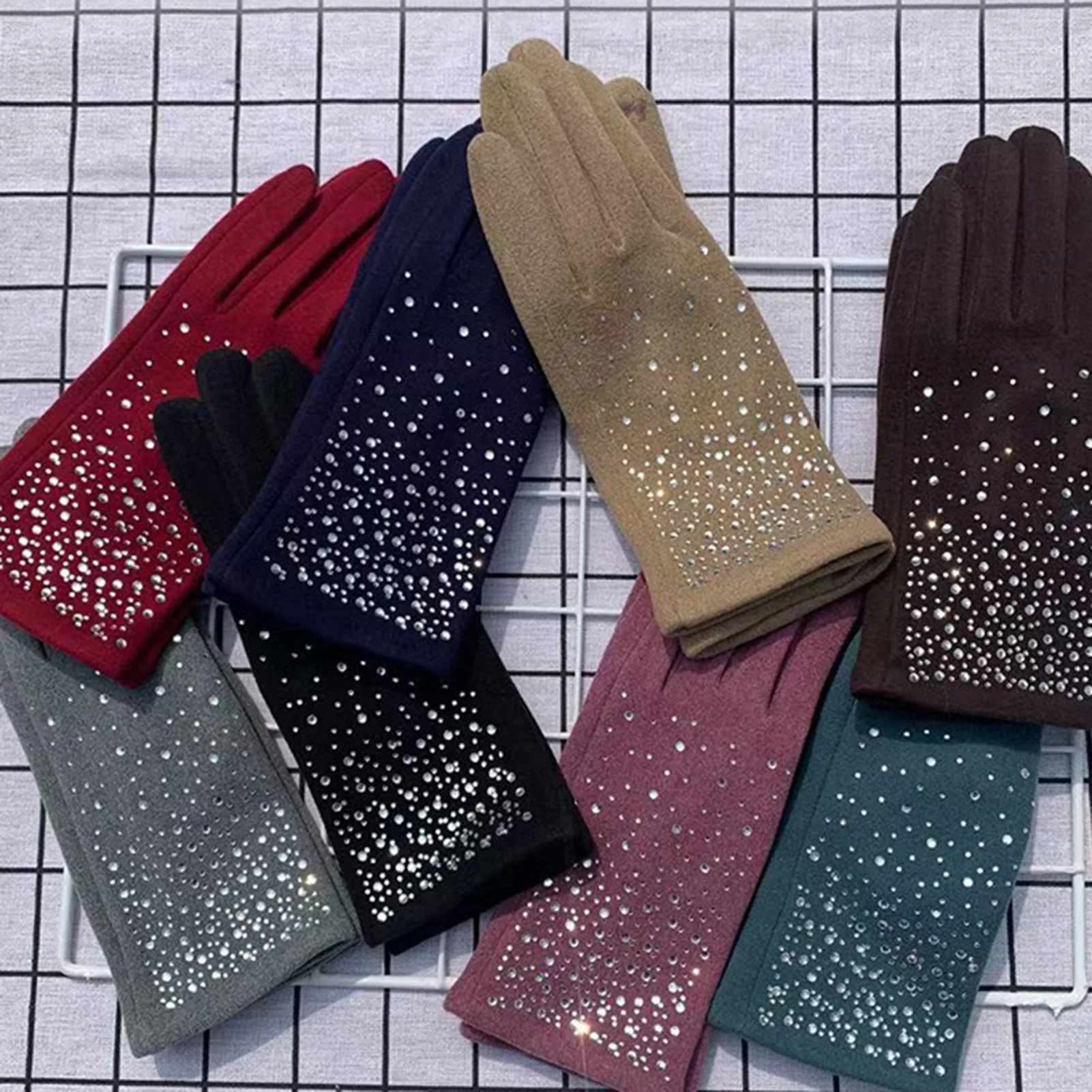 Guantes de pesca cálidos de invierno para mujer, guantes de felpa gruesos con diamantes de imitación a la moda, para ciclismo al aire libre, Camping, viajes, manoplas con pantalla táctil - imagen 3
