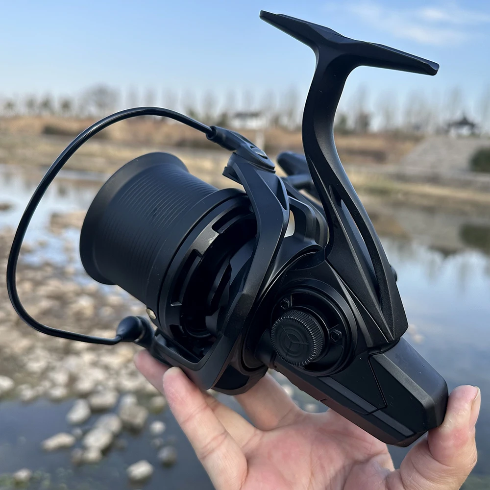 Carrete de pesca giratorio de alto rendimiento, juego grande, relación de engranaje de alta velocidad 4,8:1, potente sistema de frenos, accesorios de pesca de carpa/bajo - imagen 5