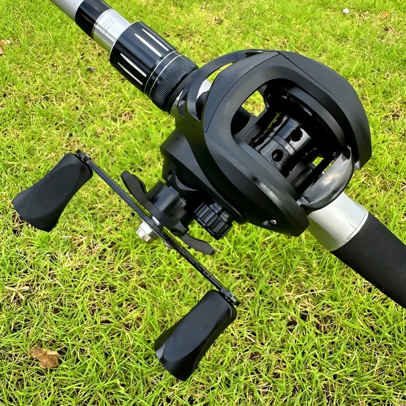 Carrete de pesca Baitcasting de lanzamiento de larga distancia, relación de engranaje 7,2: 1, carrete de Metal intercambiable para manos izquierda/derecha con sistema de freno magnético - imagen 5