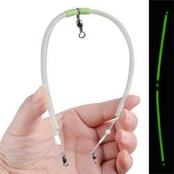 Línea líder de surfcasting con tubo lumínico en agua salada resistente