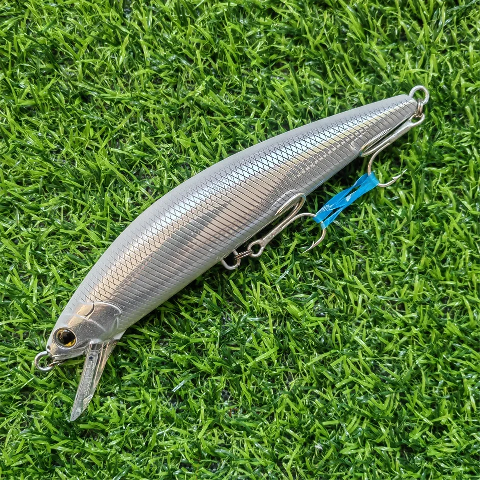 Señuelo pececillo hundidor de plástico duro 140mm 60g - imagen 4
