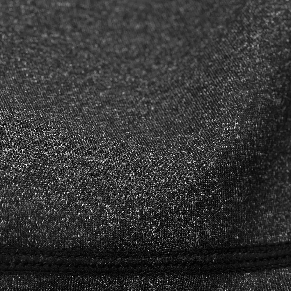 Un primer plano de una tela gris oscuro