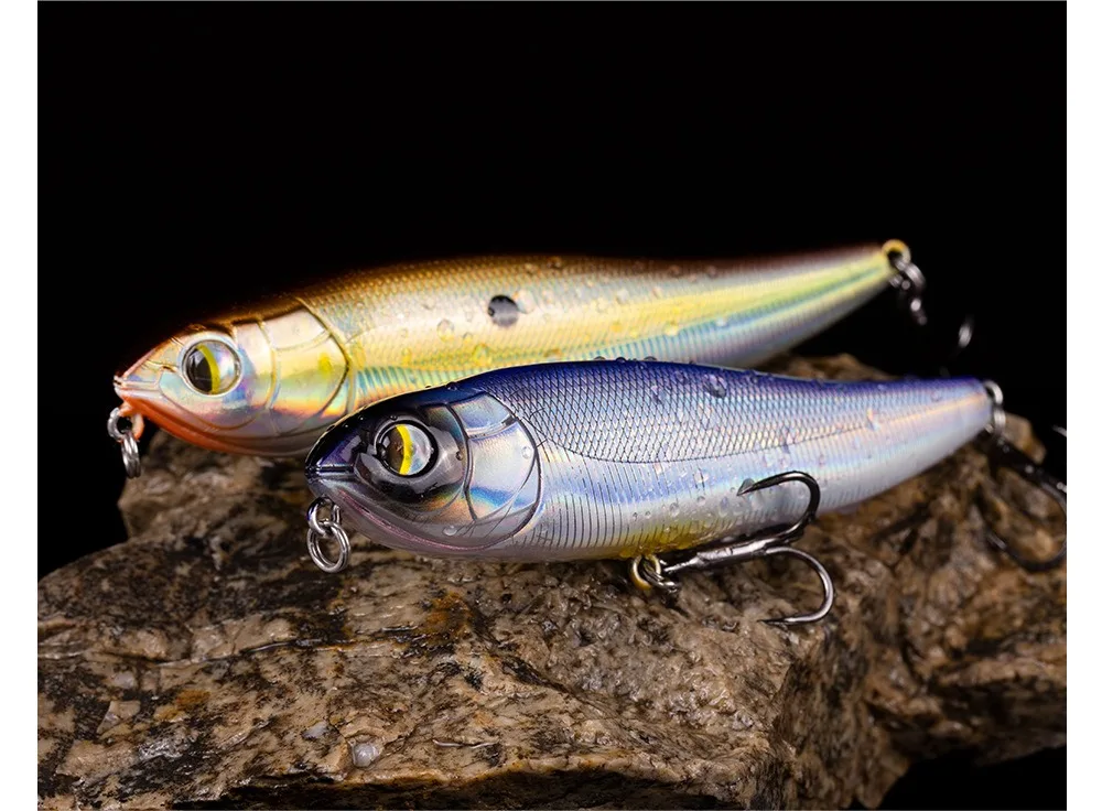 Señores de pesca listos para capturar para una excursión exitosa