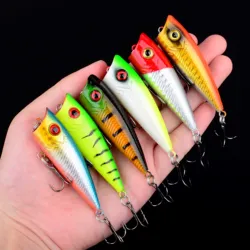 Señuelo de pesca Popper, cebo duro Topwater Crankbait, señuelos flotantes, anzuelos triples, 1 ud.
