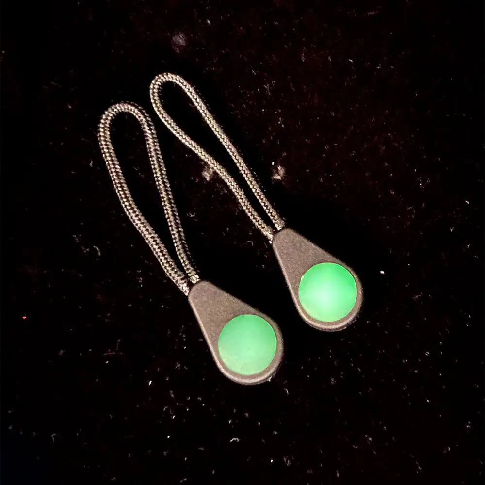 Hebilla de Clip luminosa que brilla en la oscuridad, accesorios de bolsa, tirador de cremallera nocturna, cremallera de tracción, Kit Ideal de marcadores - imagen 2