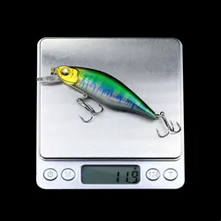 Crankbait Láser Flotante para Lucio y Carpa – Señuelo Duro Efectivo