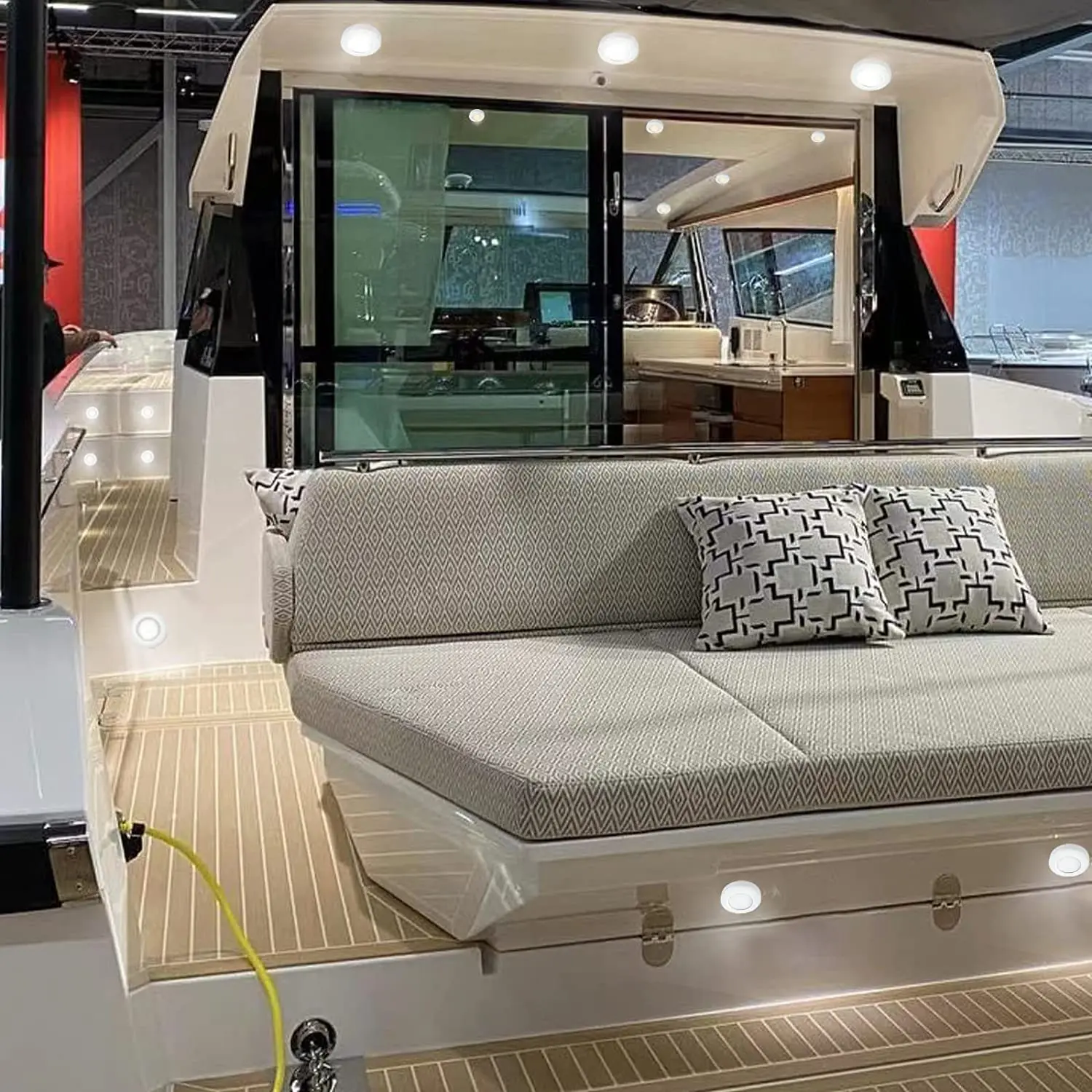 Luz LED marina de cortesía para barco, accesorio para barco, RGBW, montaje en superficie empotrada, 12V, 7,62 cm - imagen 2