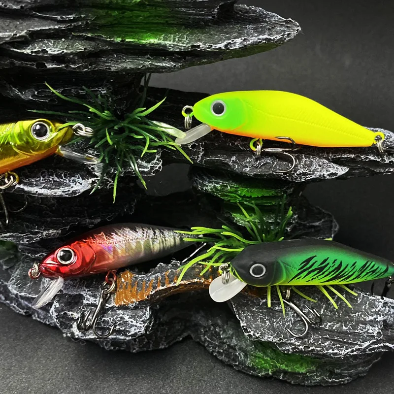 Señuelo flotante de plástico para pesca en agua dulce - imagen 3