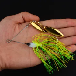 Spinnerbaits giratorios coloridos con cola atractiva y anzuelo afilado