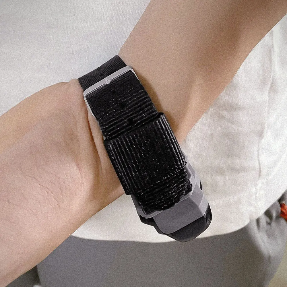 MNFT-linterna de muñeca portátil, 1 piezas, amplia aplicabilidad, luz de muñeca para pesca nocturna al aire libre - imagen 3