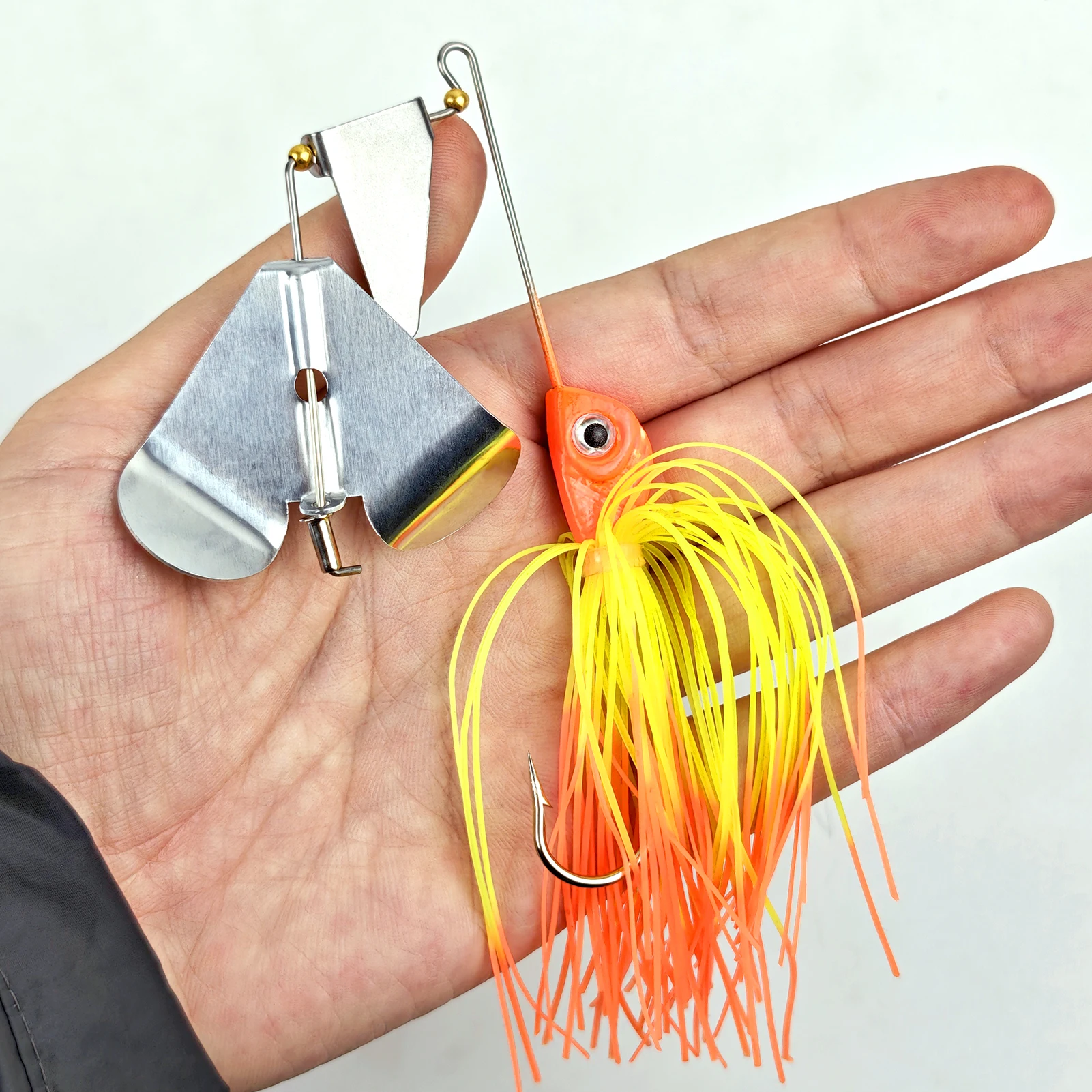 Spinnerbait para lubina Fisher Gratis con hoja Buzz y 3D ojos