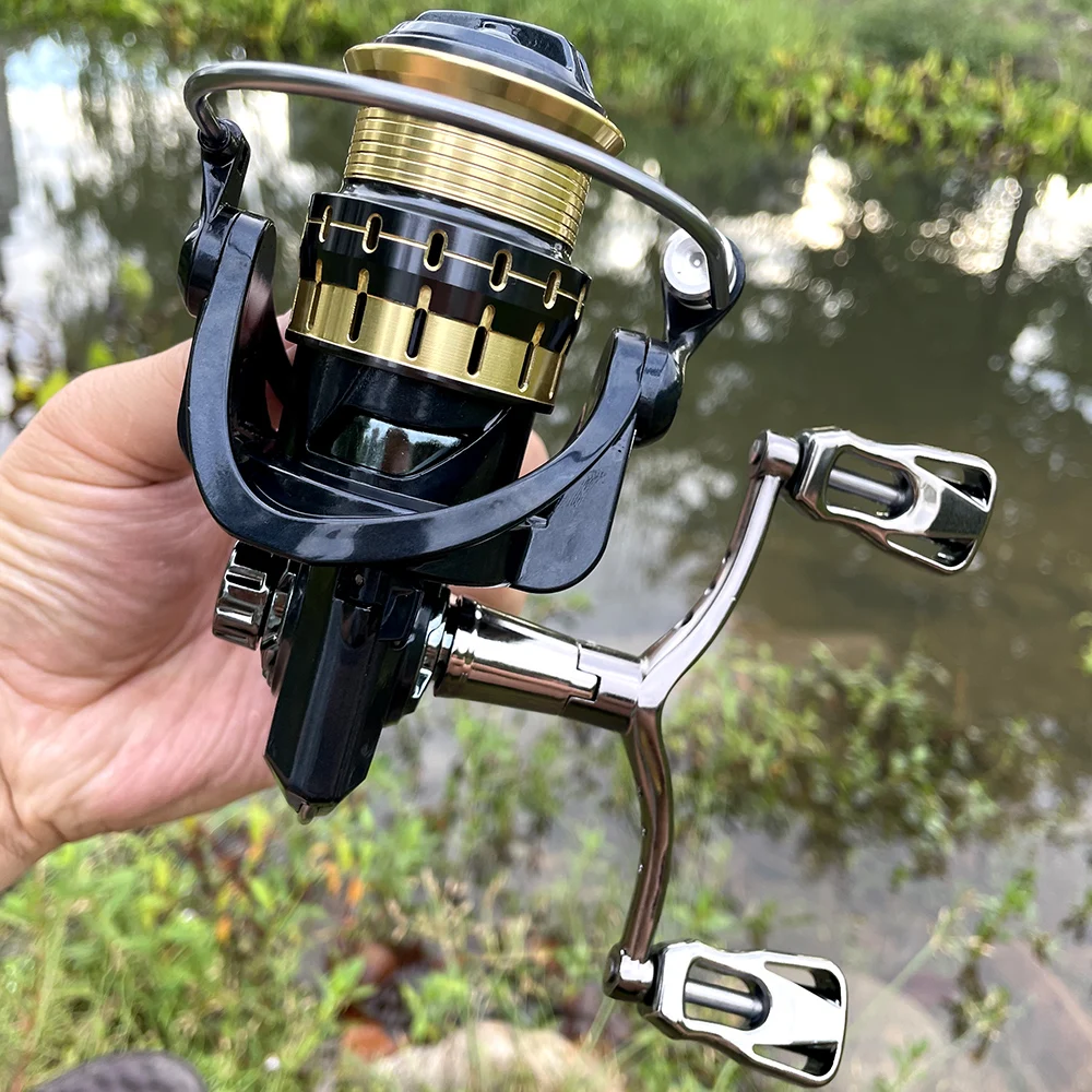 Carretes de pesca con señuelo, carrete giratorio fuerte de agua dulce, doble Mango, carrete poco profundo, arrastre máximo de 8KG, accesorios de pesca, 1500S/2500S - imagen 5