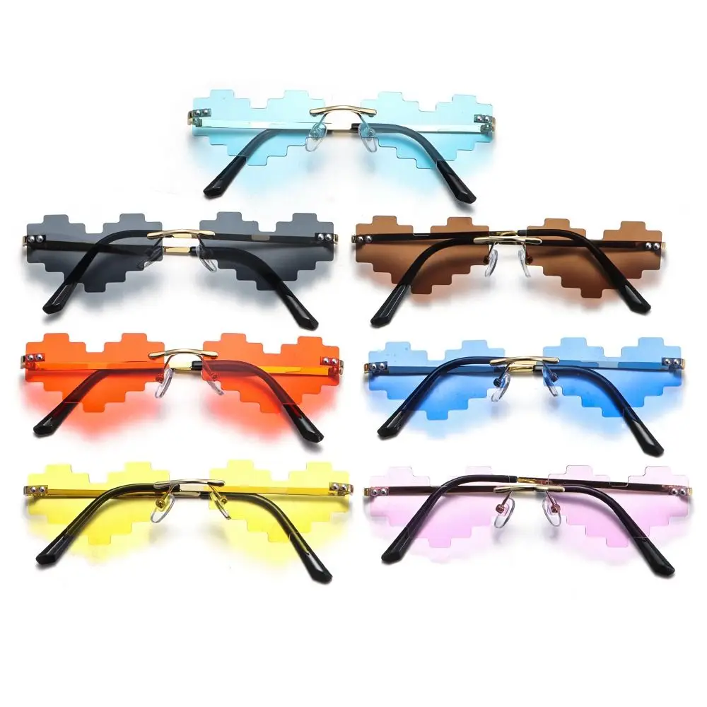 Regalo Hombres y mujeres Cosplay Gafas de mosaico pixeladas Gamer Robot Gafas de sol Gafas de corazón Sombras - imagen 3