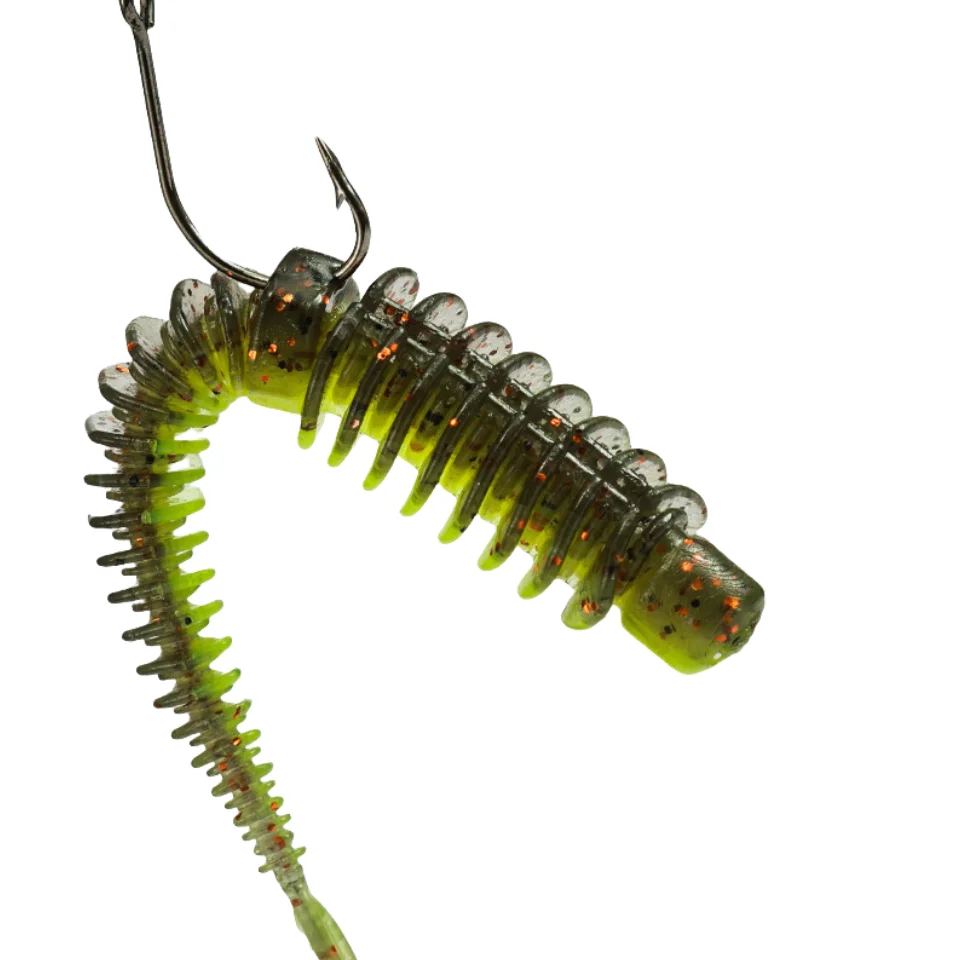 Señuelos wobbler flotantes para carpas y loach con cola de aguja