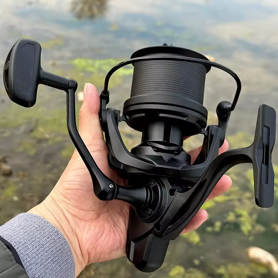 Carretes de pesca giratorios grandes 8000 9000 10000 12000 rueda de fundición larga arrastre 20KG carrete potente para pesca de carpa barco de mar bobina de pescado - imagen 5