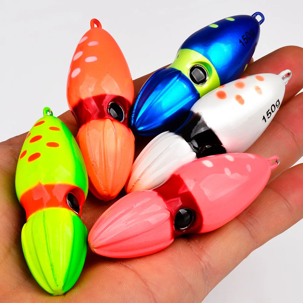 Pescador utilizando el señuelo LHFSH en entorno marino
