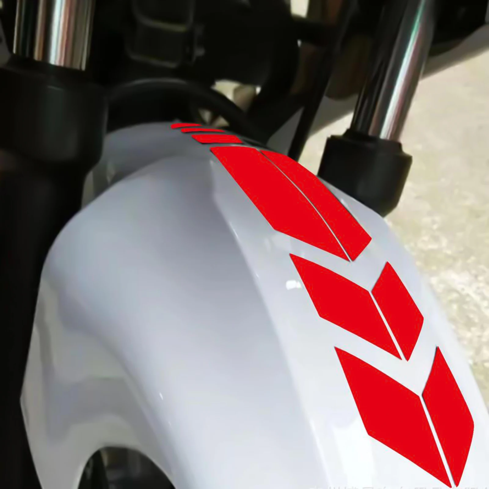 Pegatina reflectante para ciclismo, pegatinas reflectantes para conducción nocturna, para bicicleta de montaña y carretera, bicicleta eléctrica, protector de barro para motocicleta, herramientas para ciclismo - imagen 5