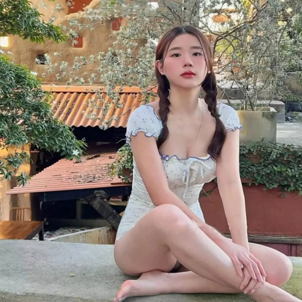 Traje de baño ajustado con estampado de volantes, traje de baño acolchado con estampado de corazón, ropa de playa con cordón y patrón de puntos, estilo femenino - imagen 5