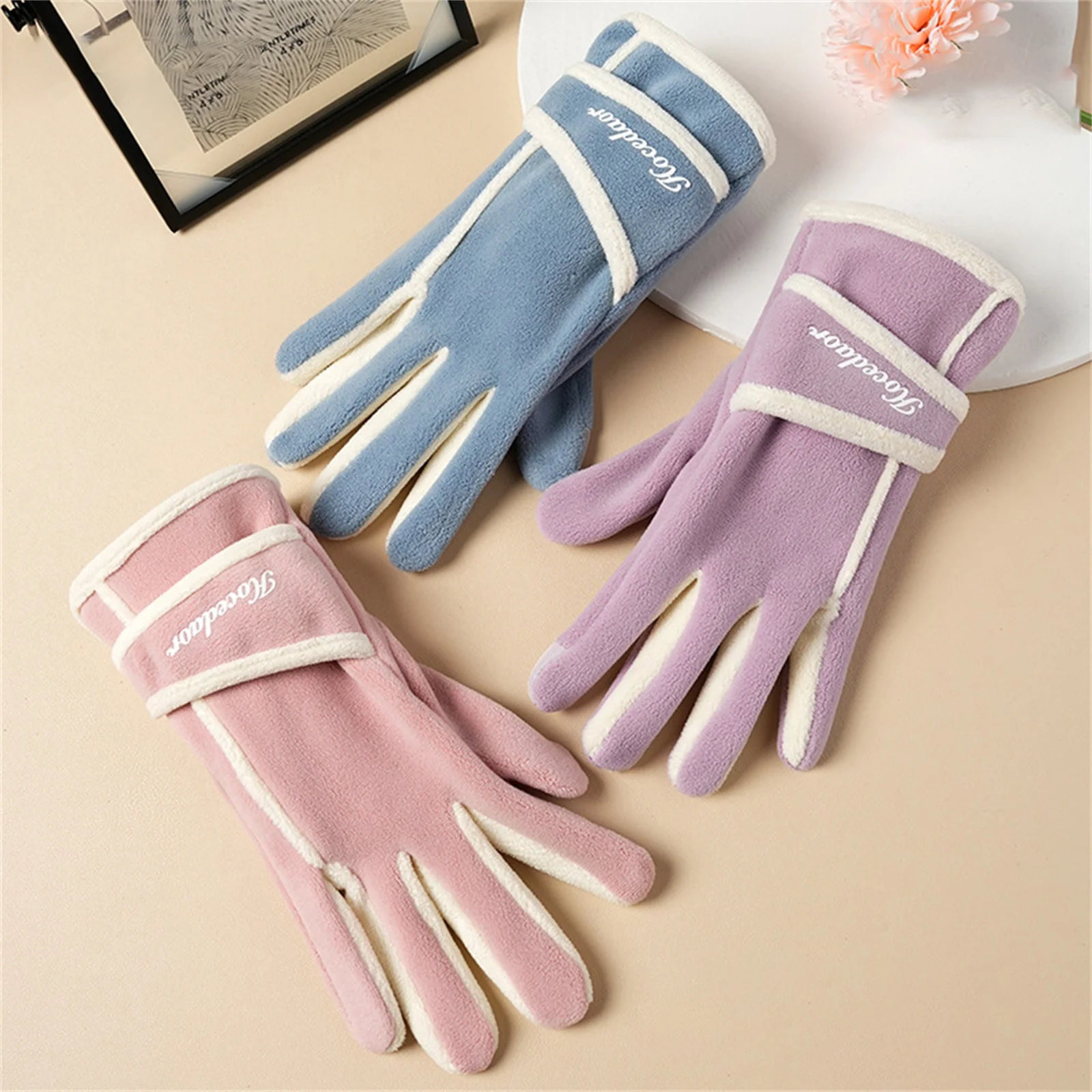 Guantes de pesca al aire libre para mujer, guantes de felpa con diseño de bloqueo de Color a la moda, ciclismo, Camping, esquí, manoplas cálidas a prueba de viento - imagen 3