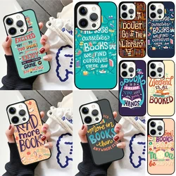 Funda iPhone con diseño de biblioteca vintage – Citas literarias y estantería