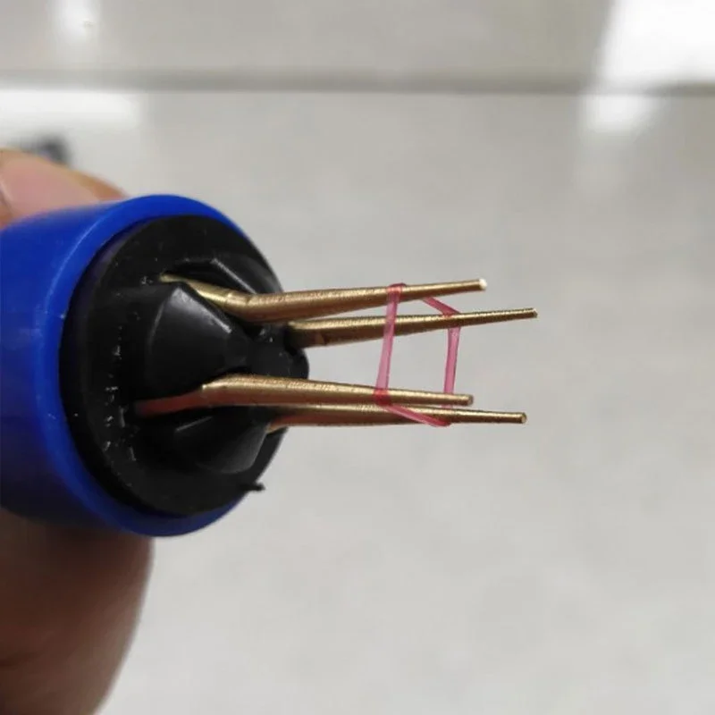 Clip Red Worms Particle Fishing Bait Clamp Earthworm Holder for Angling Enthusiasts ABS Ersatile Bait Clip Ford Convenien - imagen 3