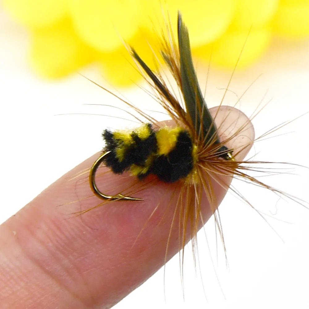 Moscas secas MNFT – Patrón abejorro negro y amarillo para trucha - imagen 3
