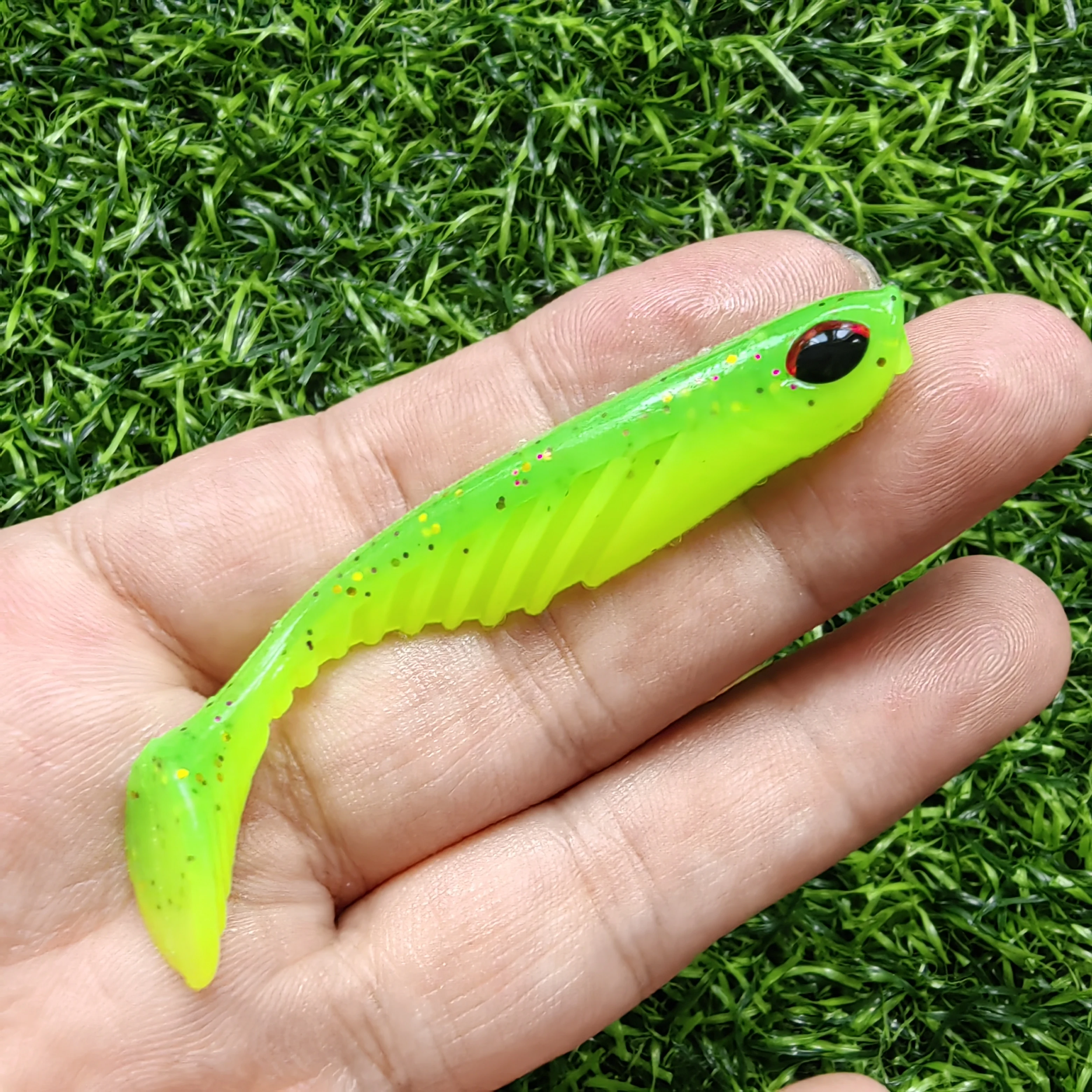 8 Uds 7cm/2,8G Swimbait de silicona Artificial cebo suave realista señuelo de pesca luminoso lubina trucha T-tail Wobblers lubina carpa