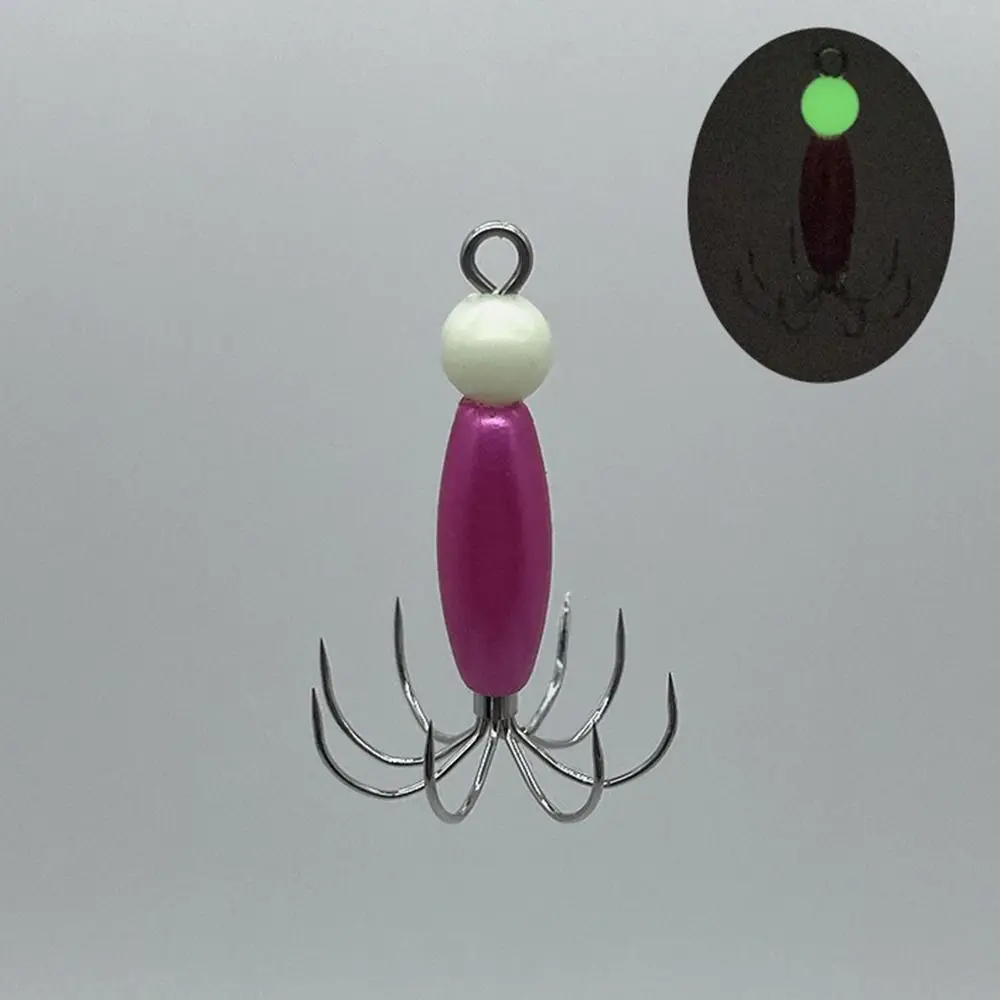 Este señuelo de pesca presenta un diseño brillante para una mejor visibilidad