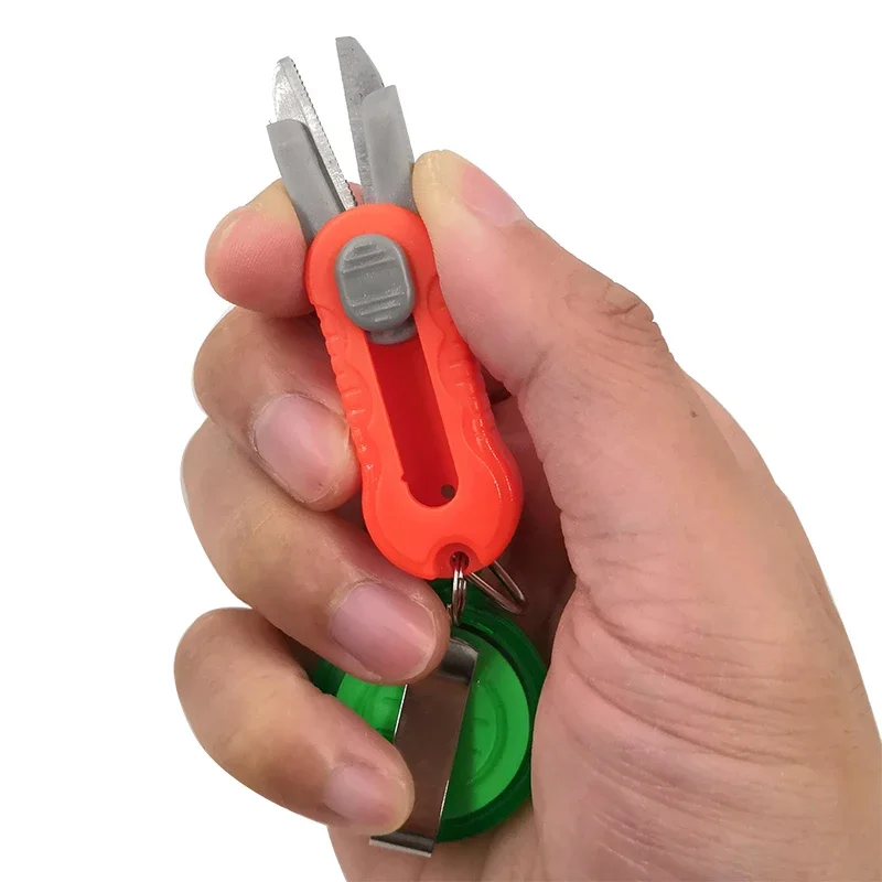 Mini cortador de hilo de pescar portátil, accesorios de equipo de pesca de acero inoxidable para exteriores, aparejos de corte con Clip, 1 Uds.