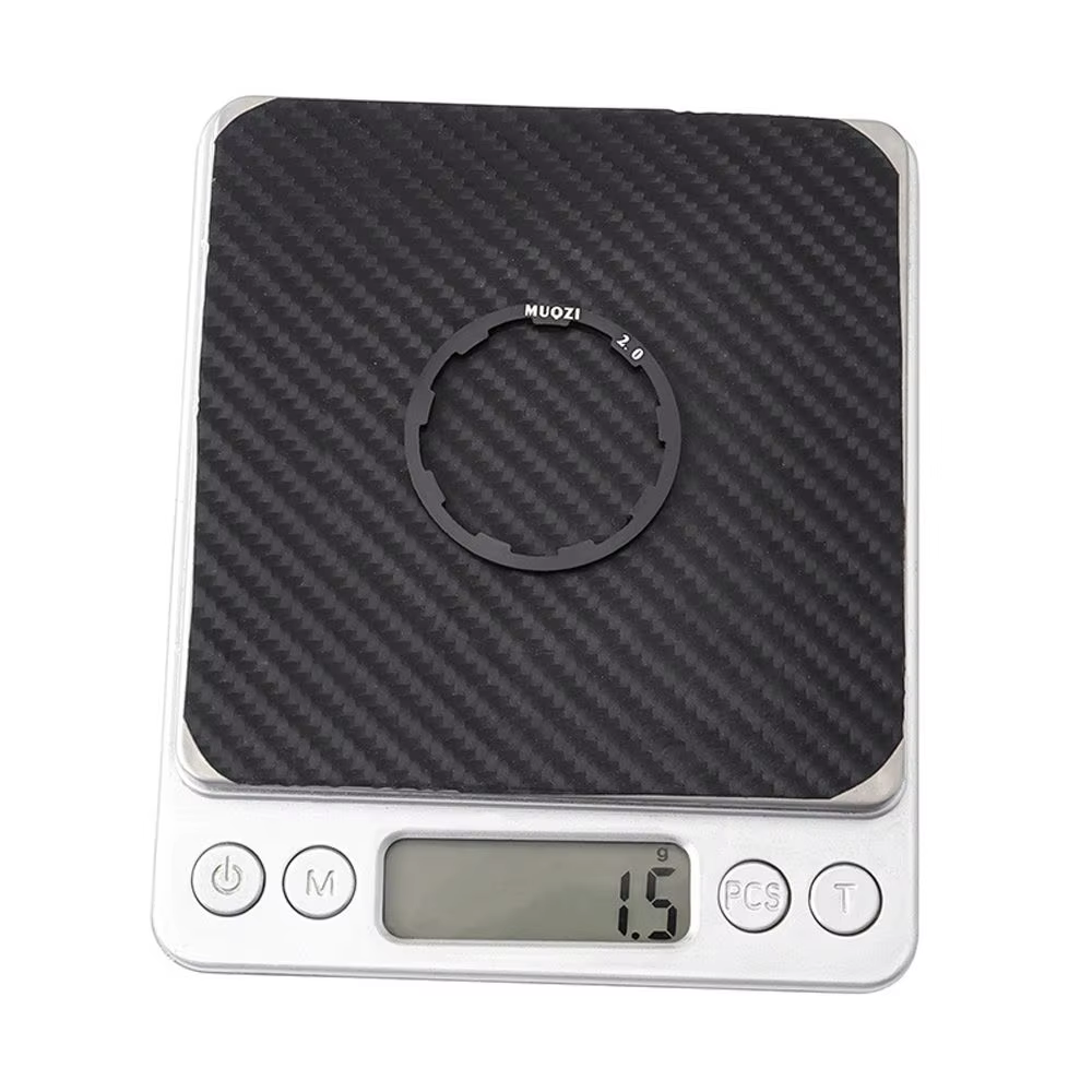 Mida el peso de un componente con precisión utilizando esta escala digital