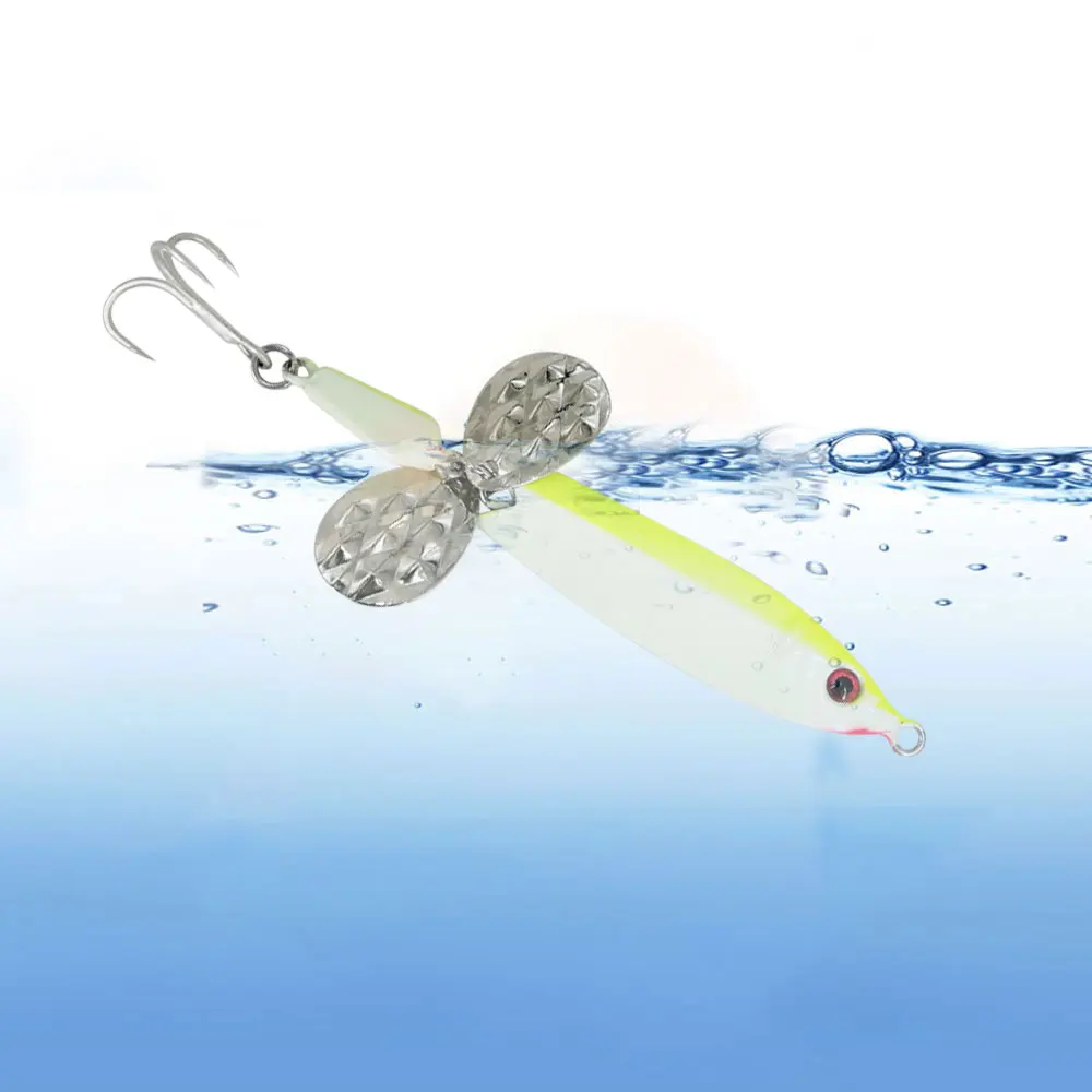 Este señuelo de pesca presenta un diseño llamativo brillante para una atracción submarina efectiva