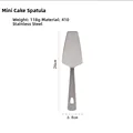 Cake scoop