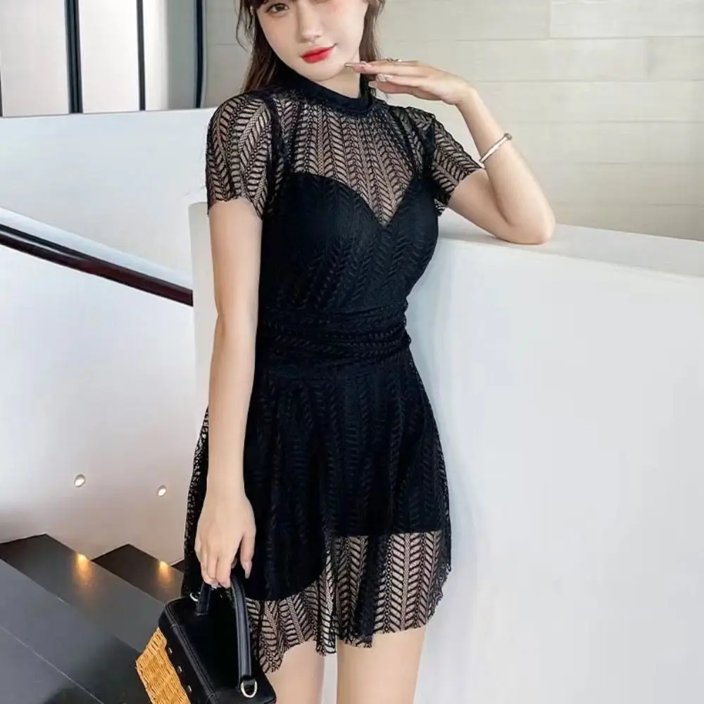 Traje de baño con falda de encaje hueco de malla, traje de baño transparente sin espalda para aguas termales, ropa de playa de manga corta con playa acolchada - imagen 3