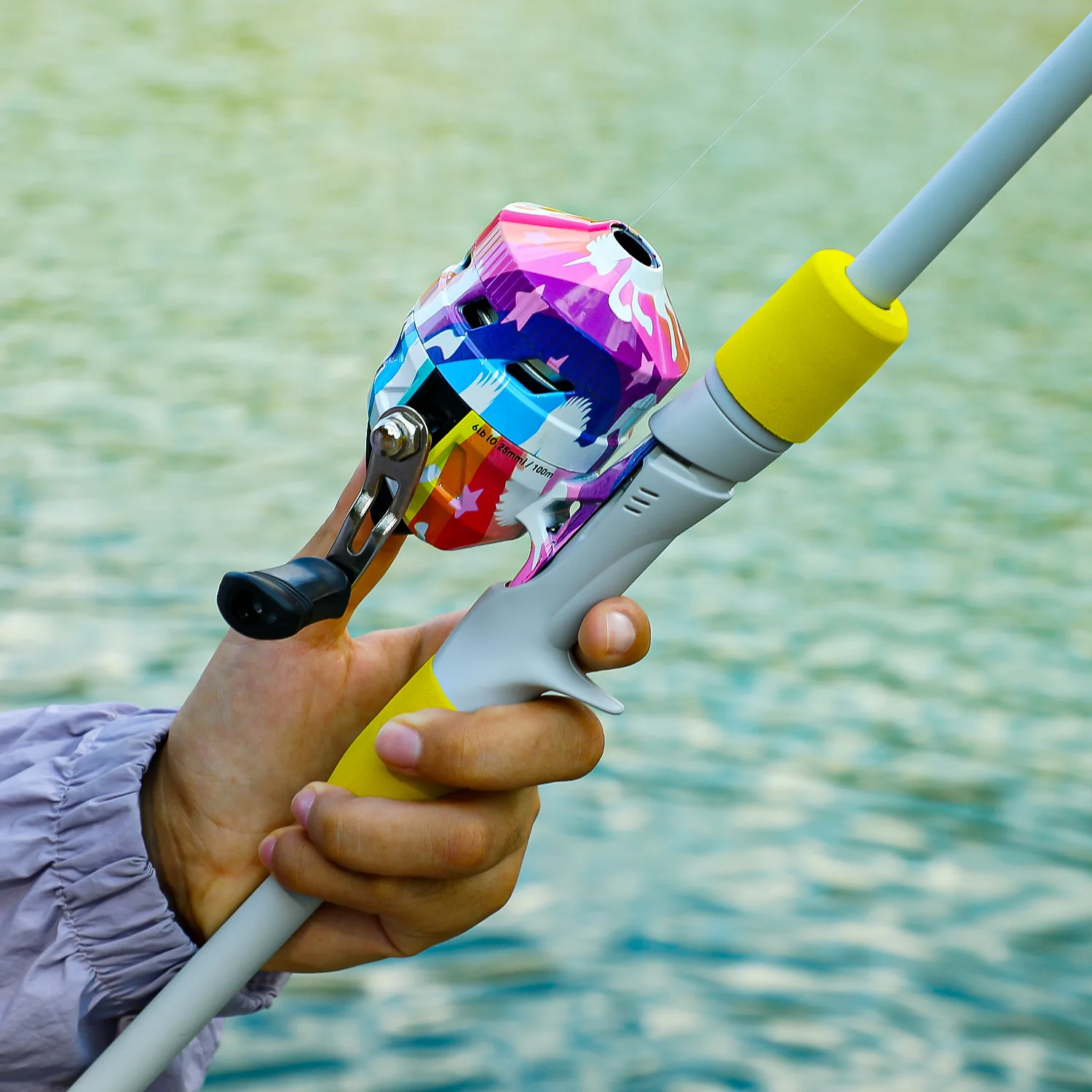 Sougayilang caña de pescar de fundición de 2 secciones y carrete de pesca Baitcasting Combo 1,8/2,1 m mango EVA caña de pescar 3,4:1 pesca de nailon - imagen 5