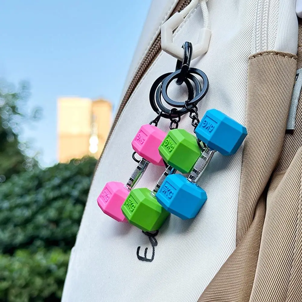 Regalos de gimnasio DIY llavero con barra PVC amantes del gimnasio encantos bolsos llavero mancuerna Kettlebell mochila colgante accesorios de joyería
