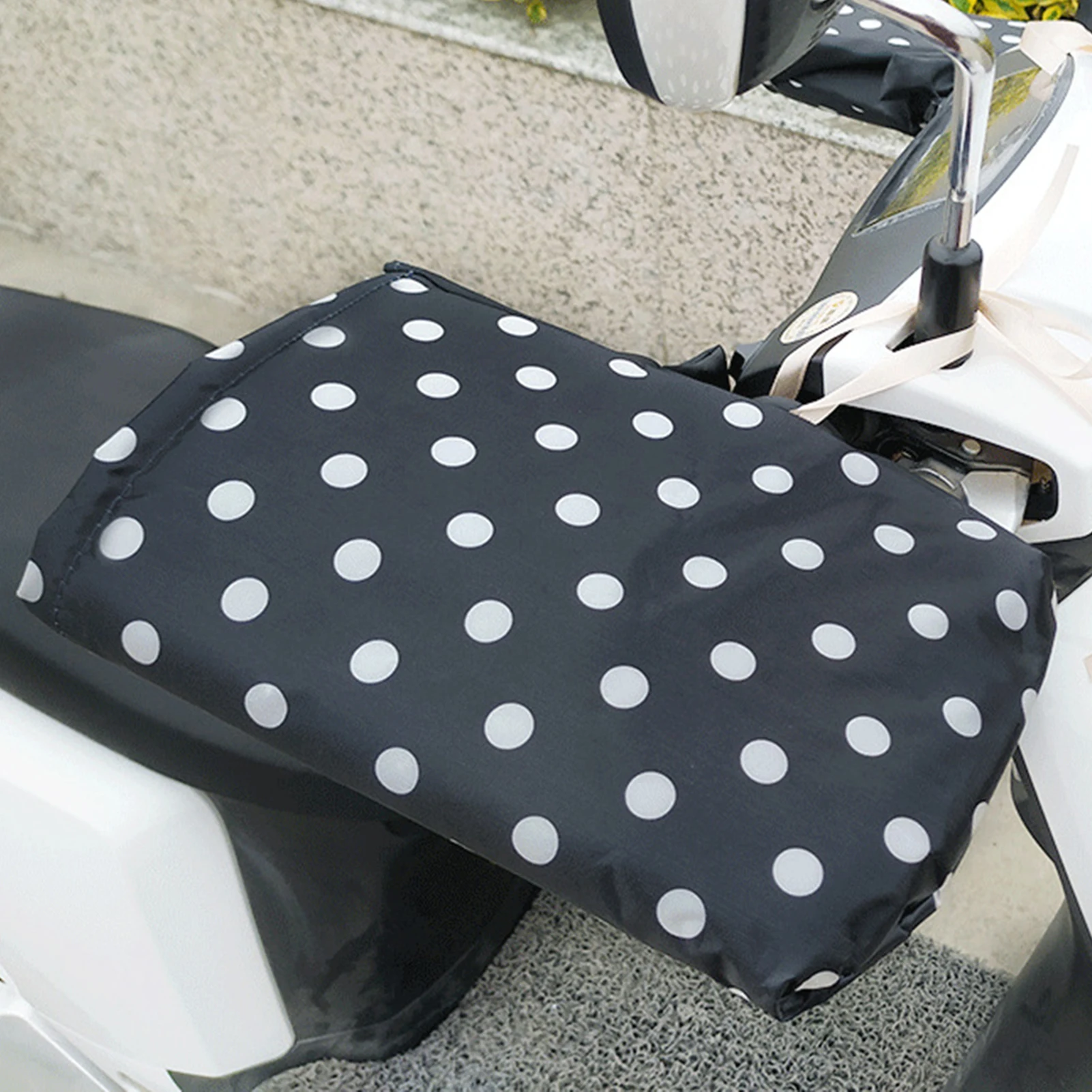 Guantes para manillar de motocicleta, manoplas a prueba de viento para ciclismo al aire libre, accesorios para ciclismo eléctrico, invierno - imagen 2